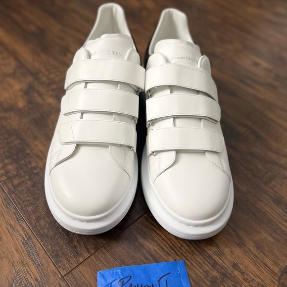 **$0LD** - Picture 6 of 9